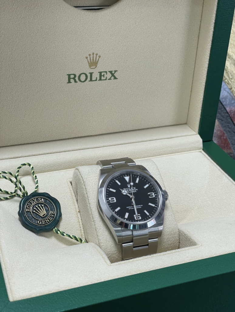 Reloj Rolex en su estuche, negociado en Compraventa Suiza